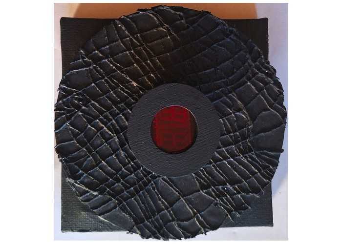 Iz cikla The dark side