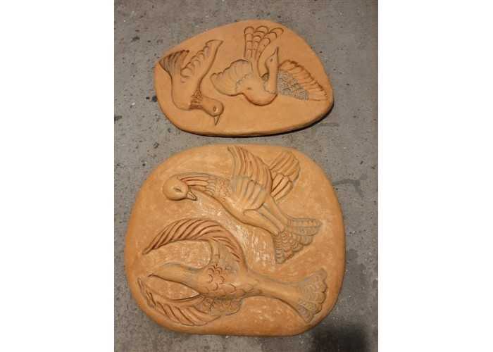 PTIČI - dva reliefa