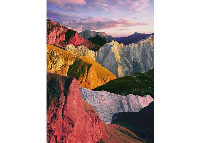 Osončeni Julijci, Serija Paralelni Svetovi